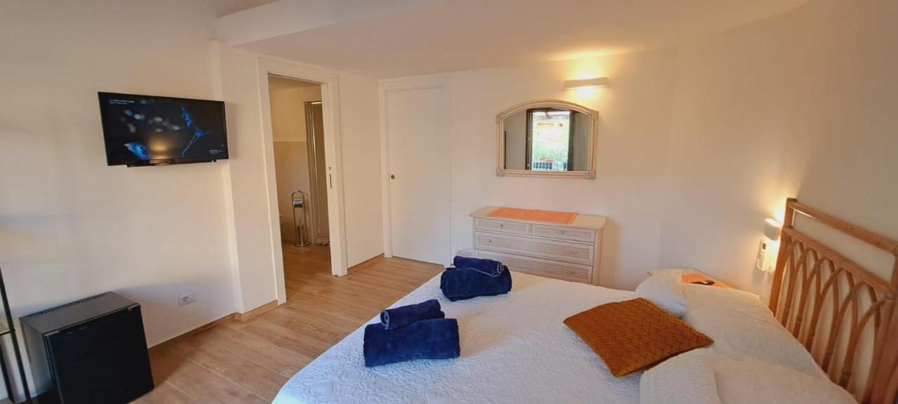 San Teodoro Rooms Eksteriør billede