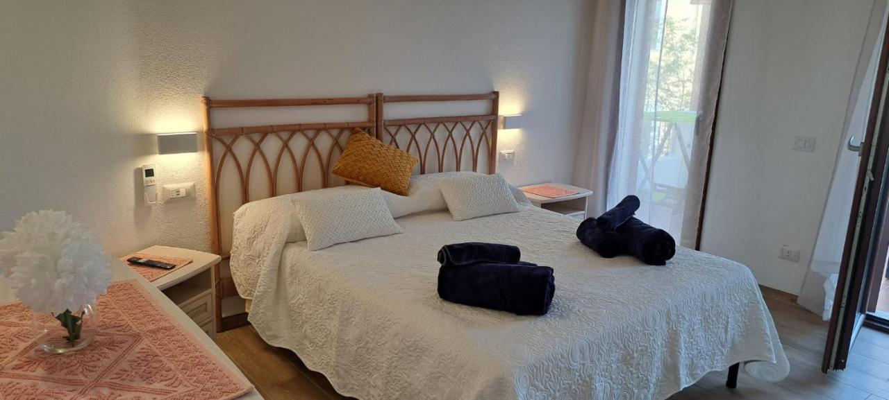 San Teodoro Rooms Eksteriør billede