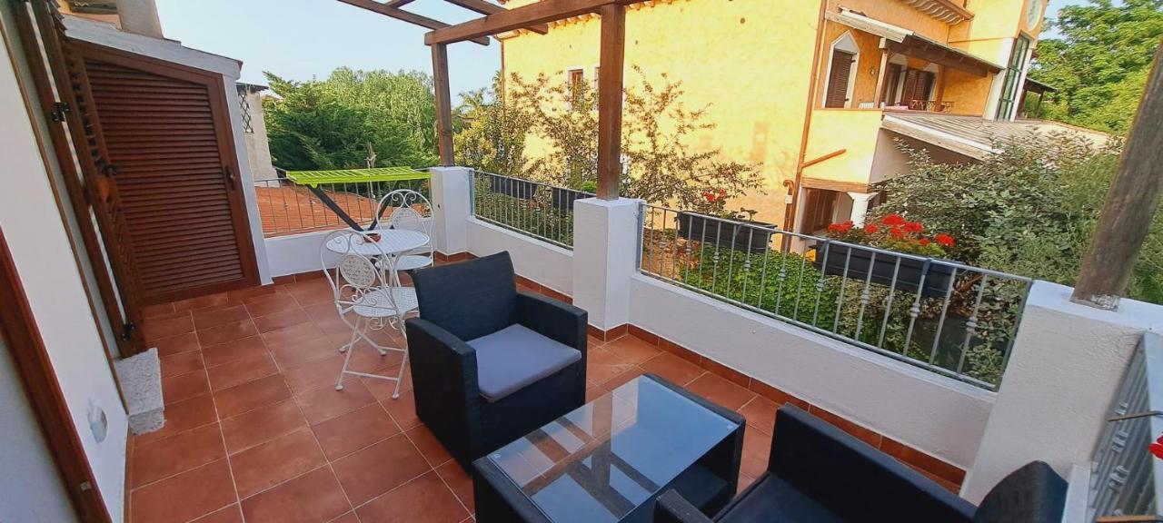 San Teodoro Rooms Eksteriør billede